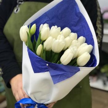 Белые тюльпаны 23 шт. Артикул  6039ivano